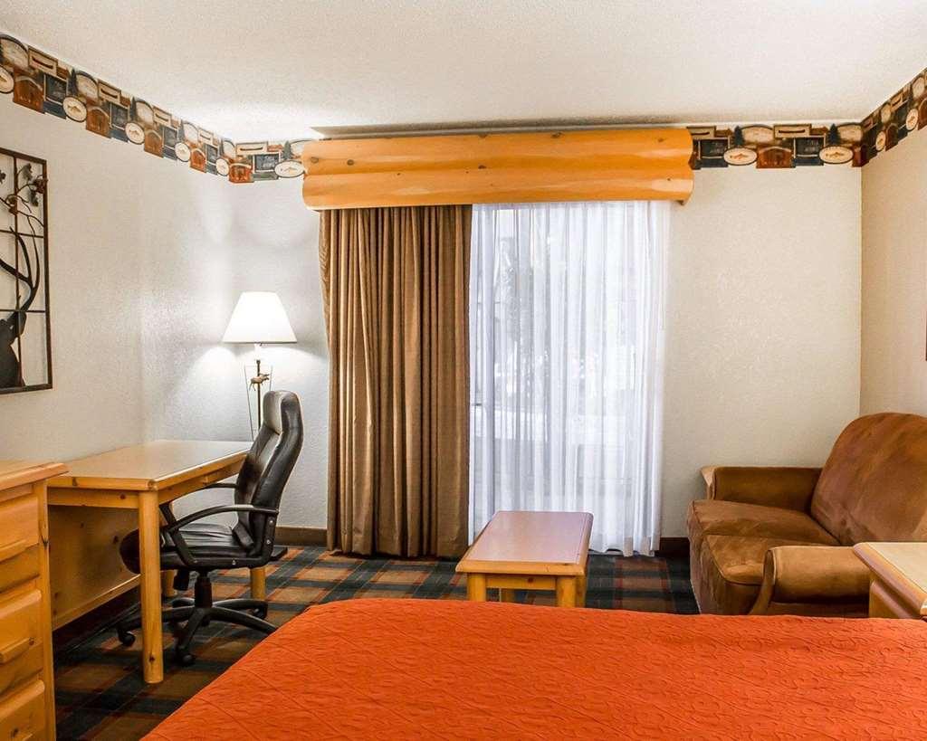 Quality Inn West Branch Room photo